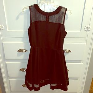 Sleeveless dress